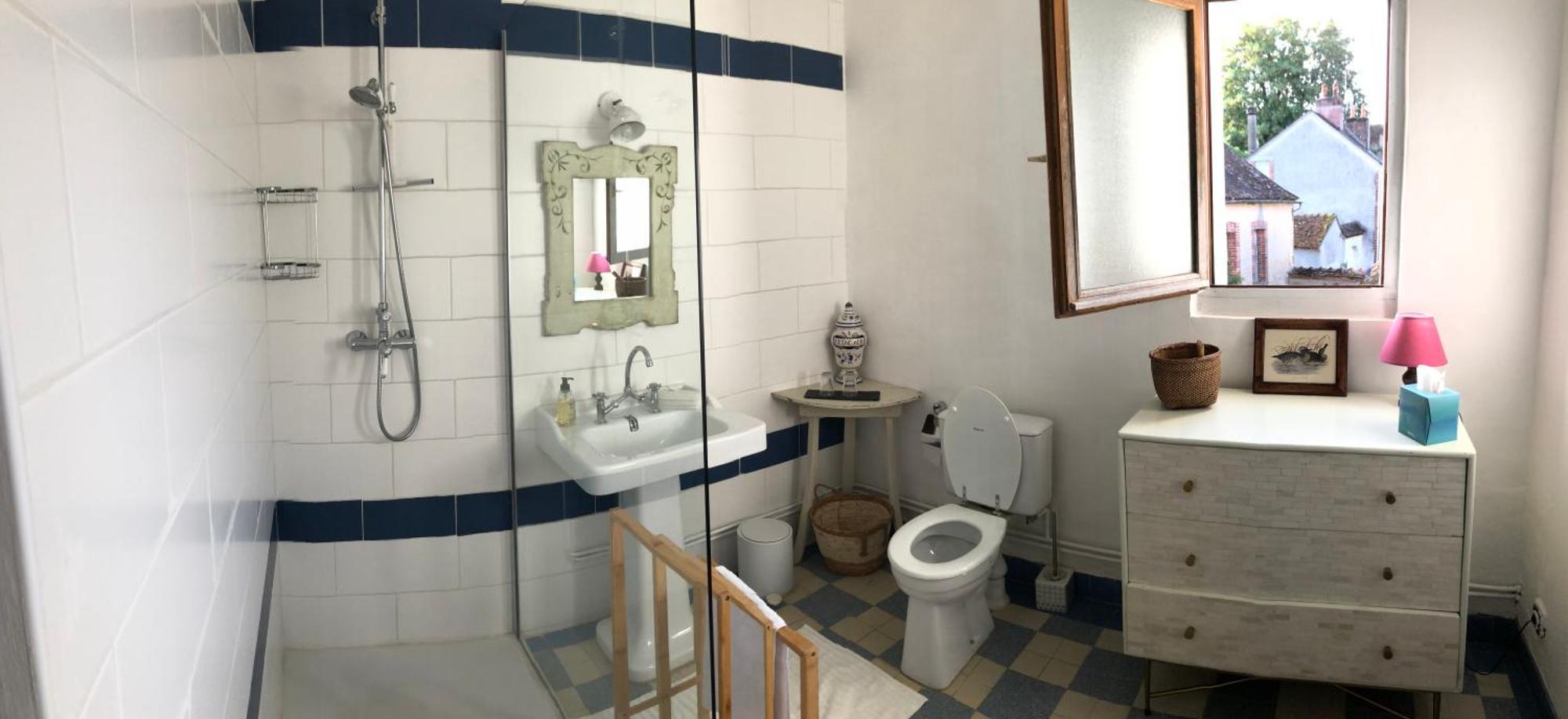 Sur Les Ailes Du Papillon-La Suite Saint-Sauveur-en-Puisaye Esterno foto