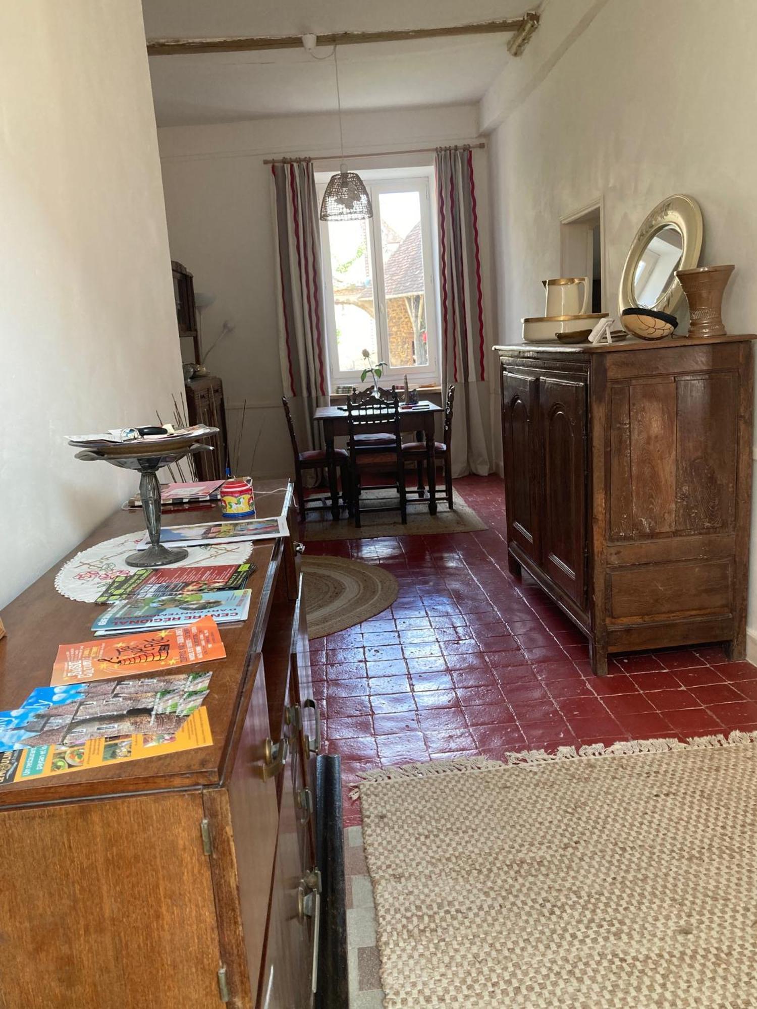 Sur Les Ailes Du Papillon-La Suite Saint-Sauveur-en-Puisaye Esterno foto